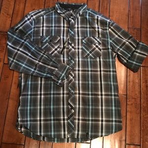 NWT Straight faded plaid button down shirt